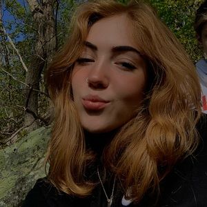 Meet your Posher, Ambrielle